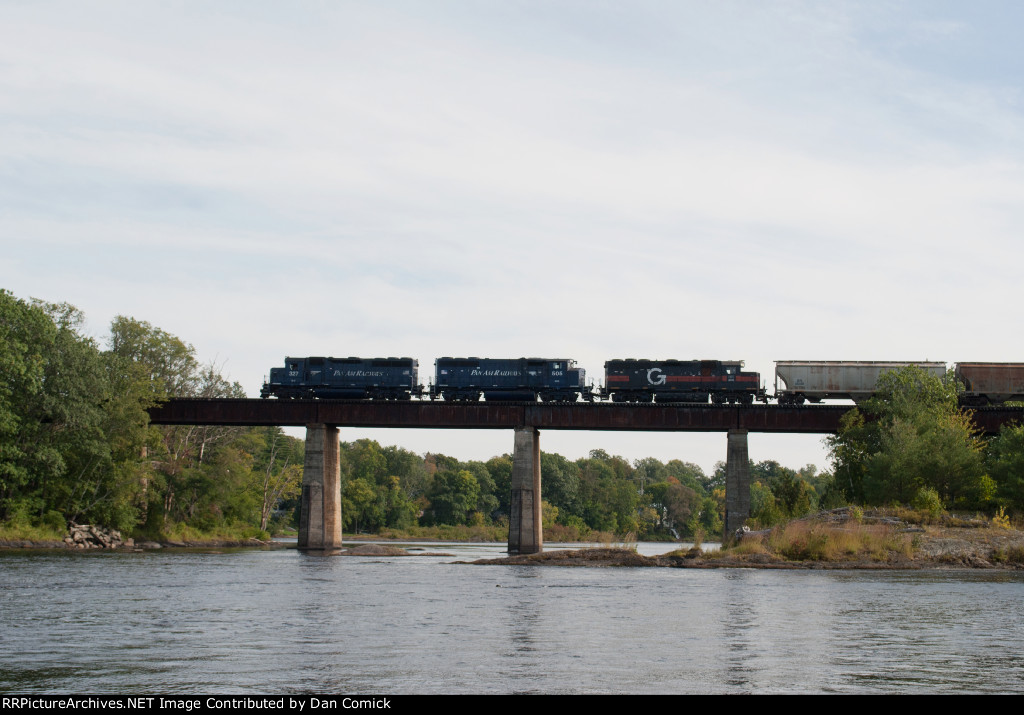 WAMA 327 Crosses the Kennebec River